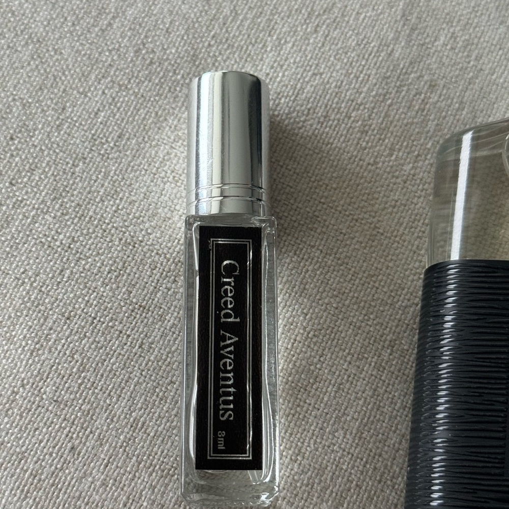Creed Aventus EDP *8ml Travel Size* - Picture 2 of 3